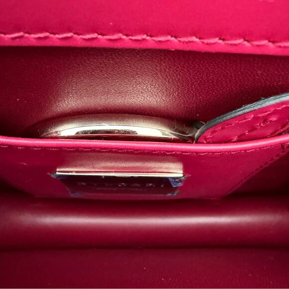 NEW!!!  BVLGARI  Serpenti Forever Star Studs Shoulder Bag Authentic Retail 2900$ - Picture 6 of 10